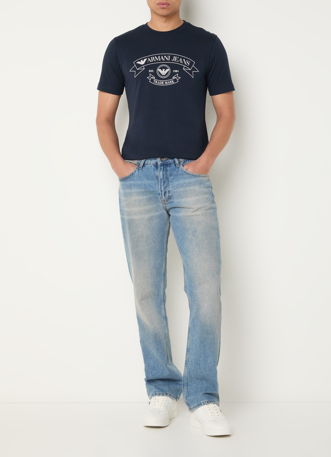 Armani T-shirt met logoprint - voorkant 3 donkerblauw