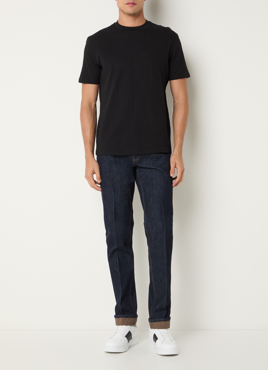 Armani T-shirt met logoprint - voorkant 2 zwart