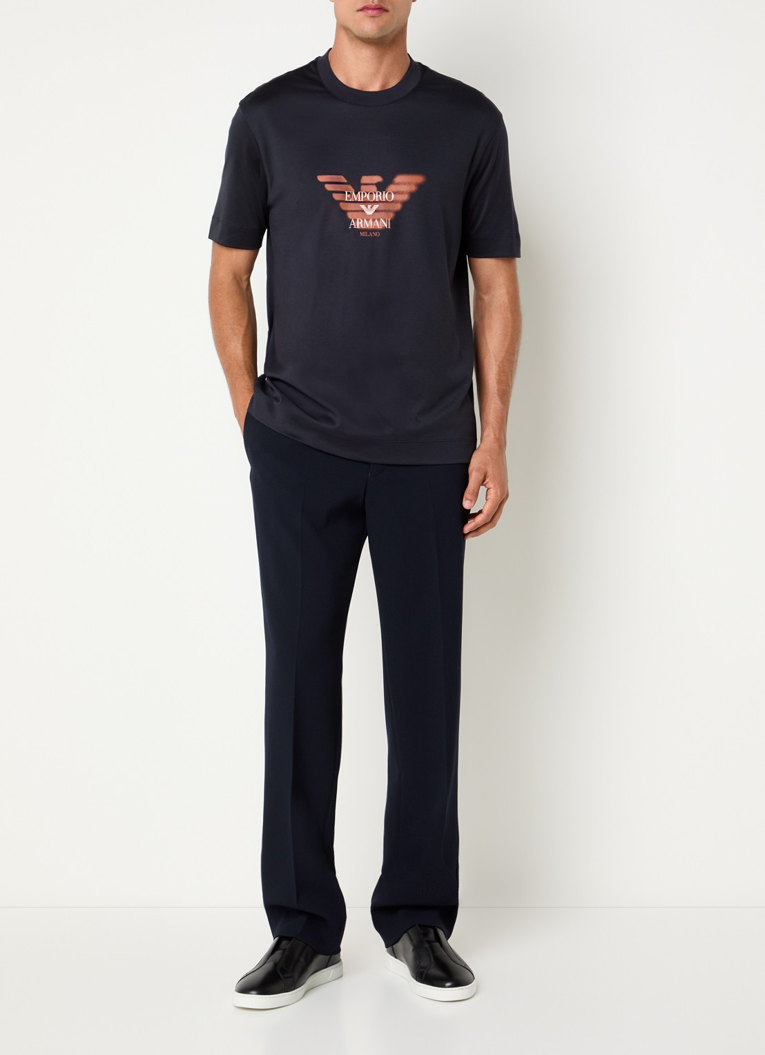 Armani T-shirt met logoprint - voorkant 2 donkerblauw