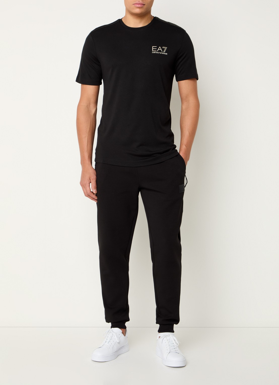 Armani T-shirt met lurex en logo - voorkant 3 zwart