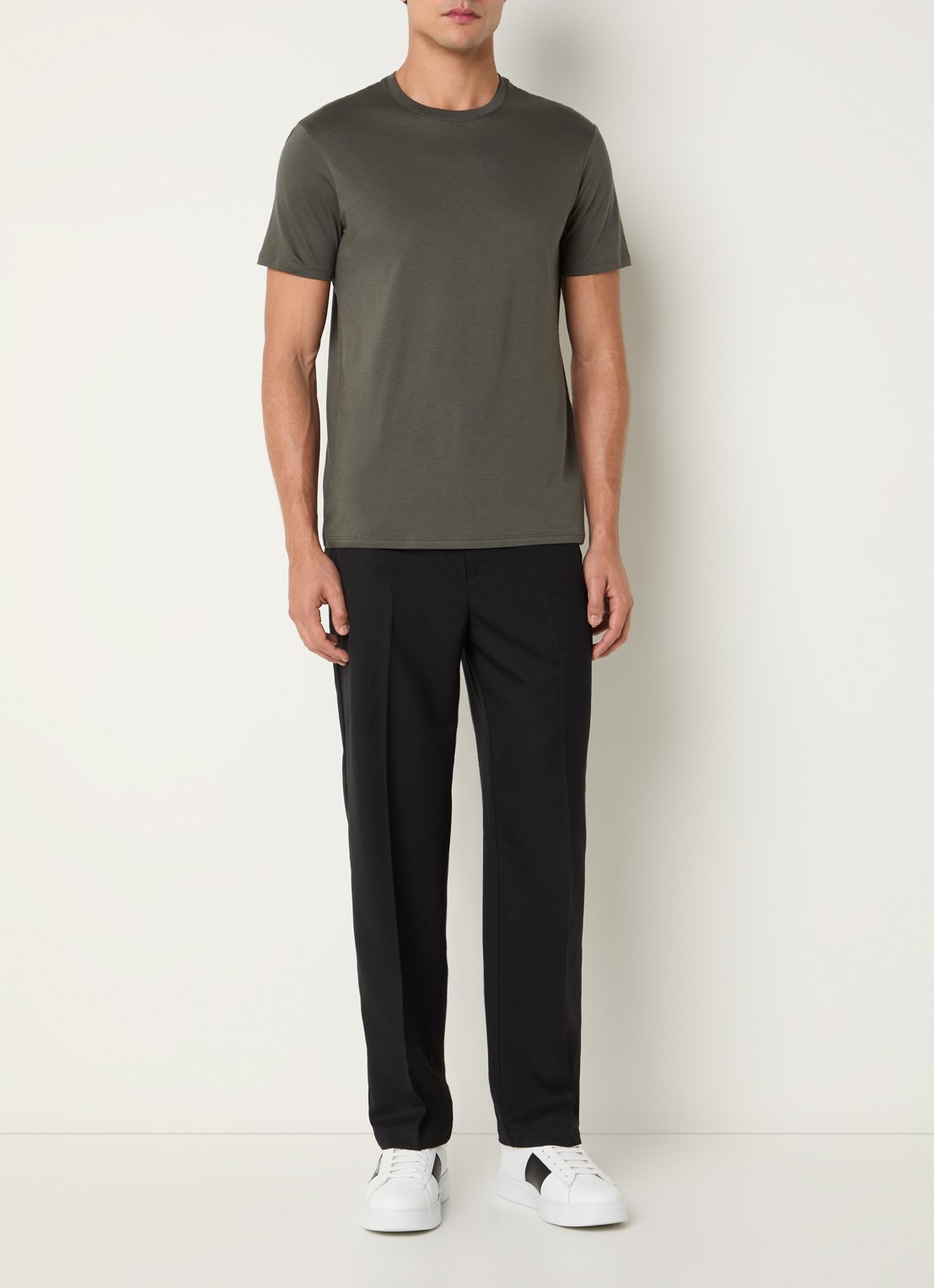 Armani T-shirt met ronde hals - voorkant 4 okergeel