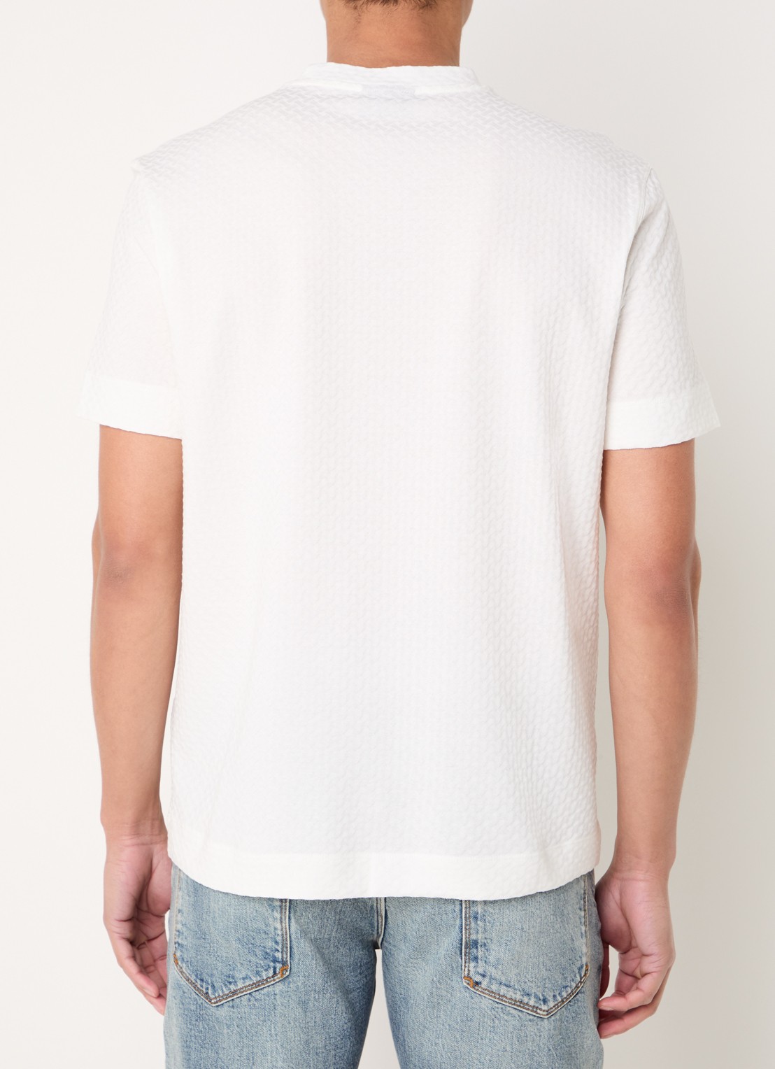 Armani T-shirt met structuur - achterkant 5 gebroken wit