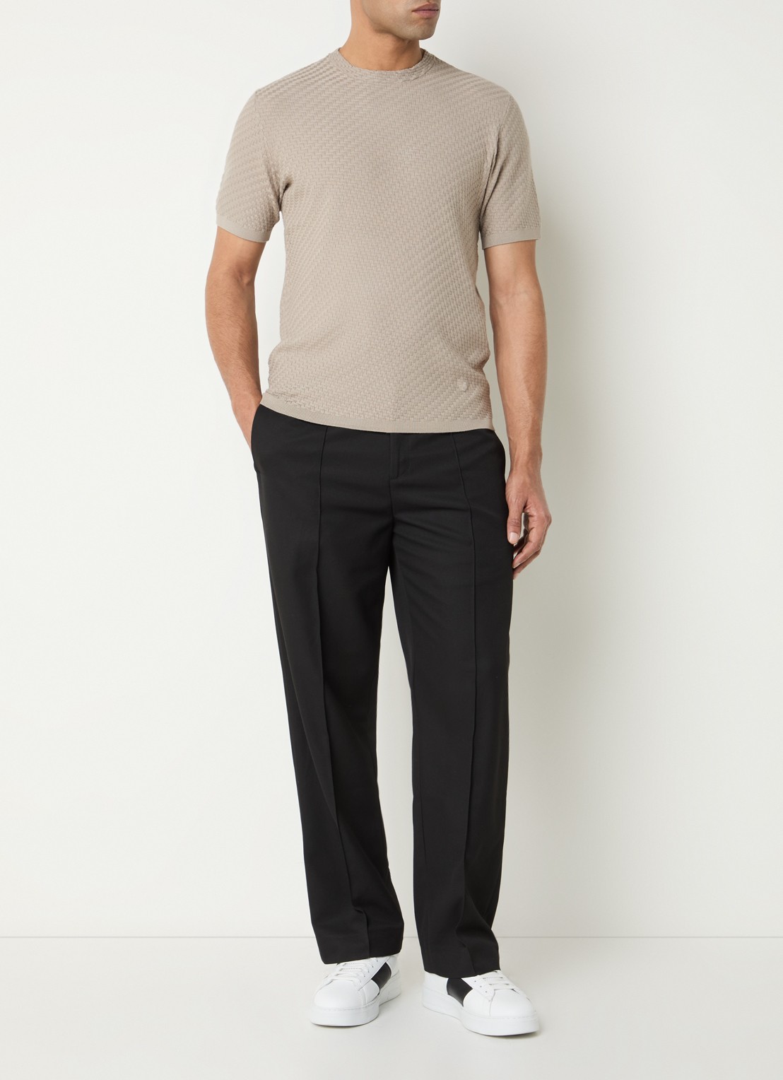 Armani T-shirt met structuur - voorkant 4 khaki
