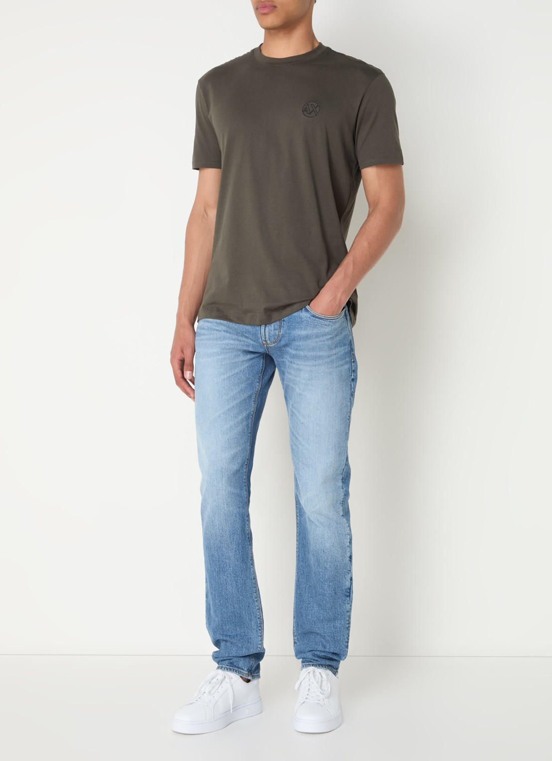 Armani T-shirt T-shirt met logo - voorkant 4 bronsgroen