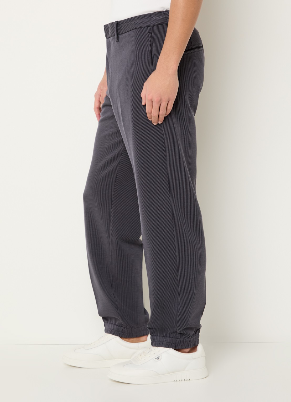 Armani Tapered fit broek met steekzakken - detail 4 donkergrijs