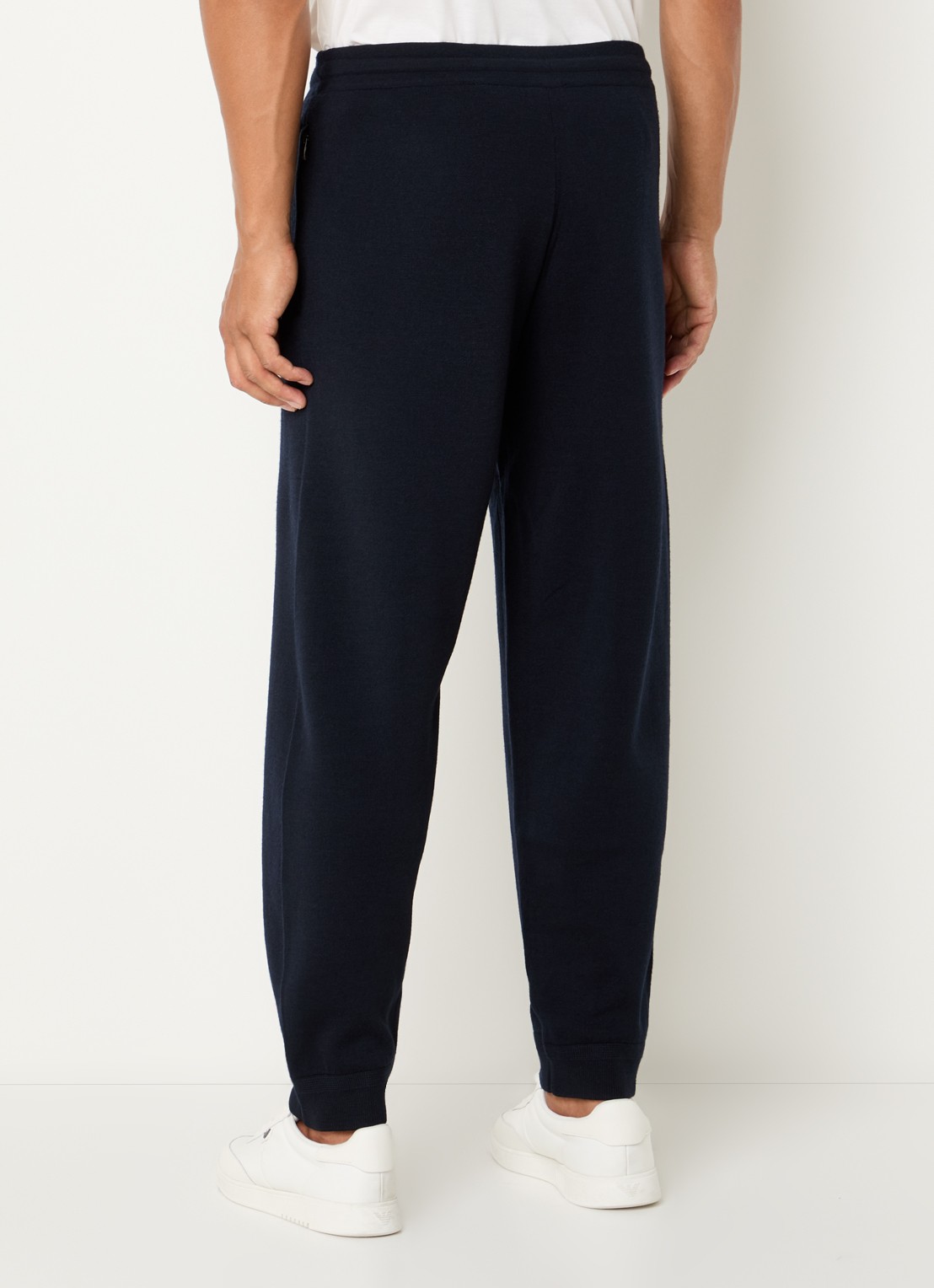 Armani Tapered fit joggingbroek in scheerwolblend - achterkant 3 donkerblauw