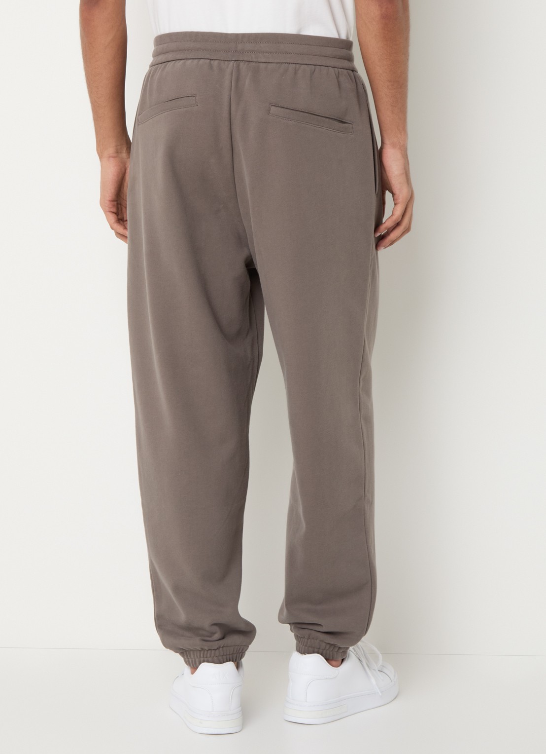 Armani Tapered fit joggingbroek met logo - achterkant 5 lichtbruin
