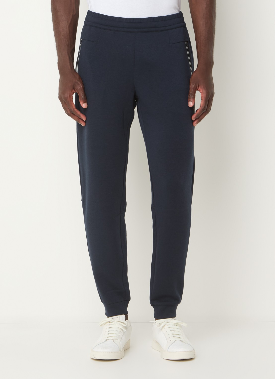 Armani Tapered fit joggingbroek met logo - detail 4 indigo