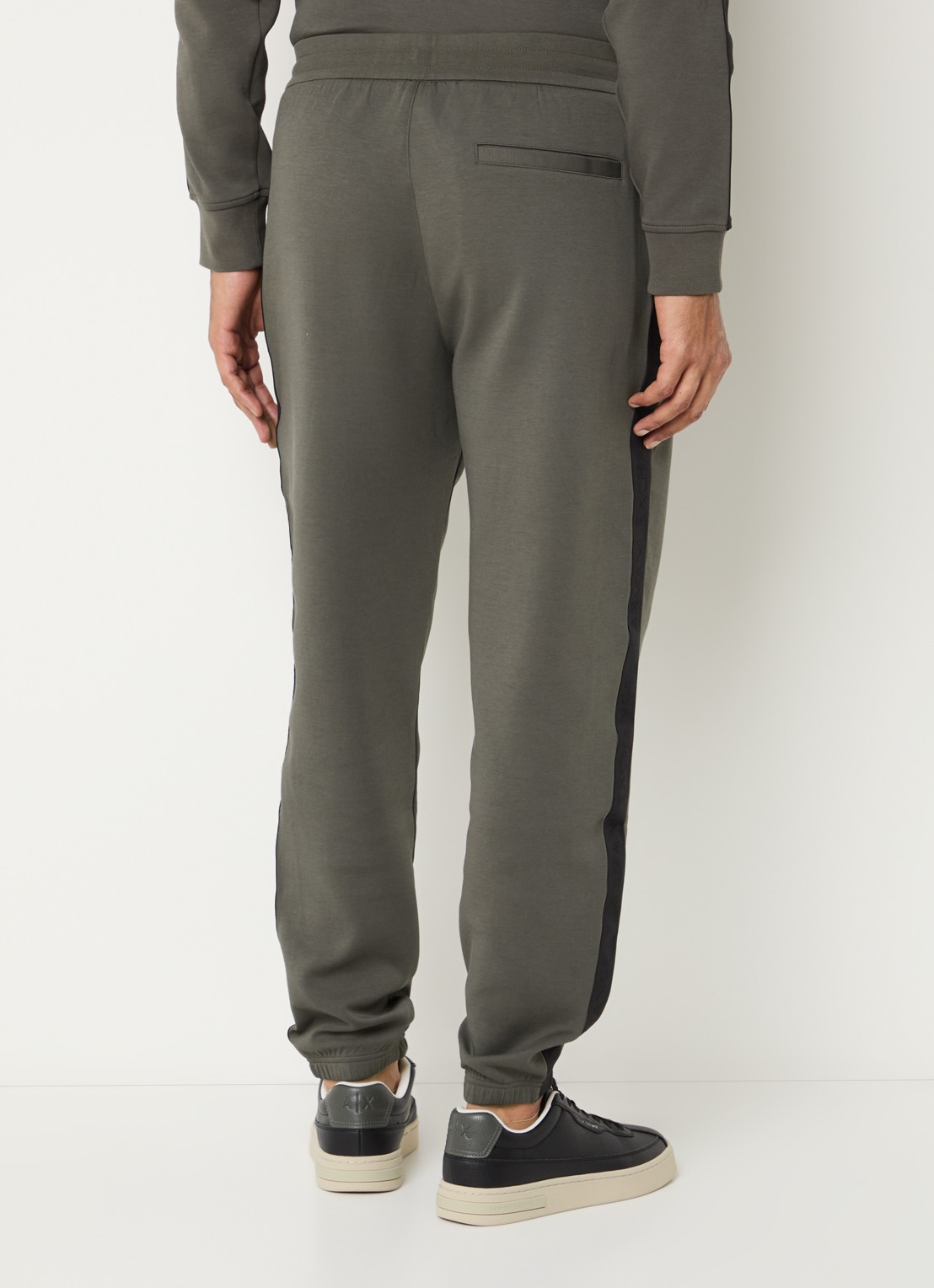 Armani Tapered fit joggingbroek met logoband met steekzakken - achterkant olijfgroen