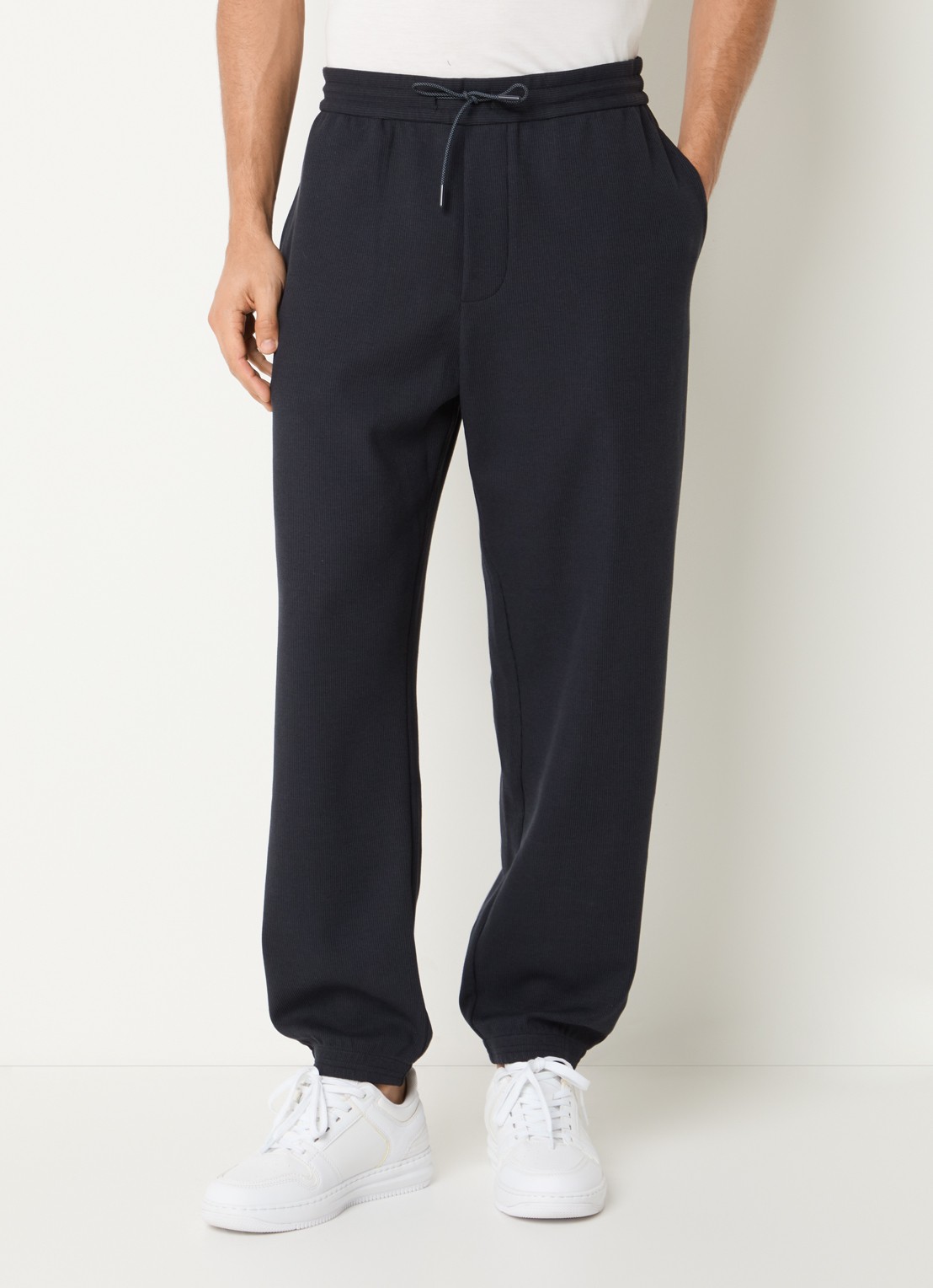 Armani Tapered fit joggingbroek met ribstructuur - detail donkerblauw