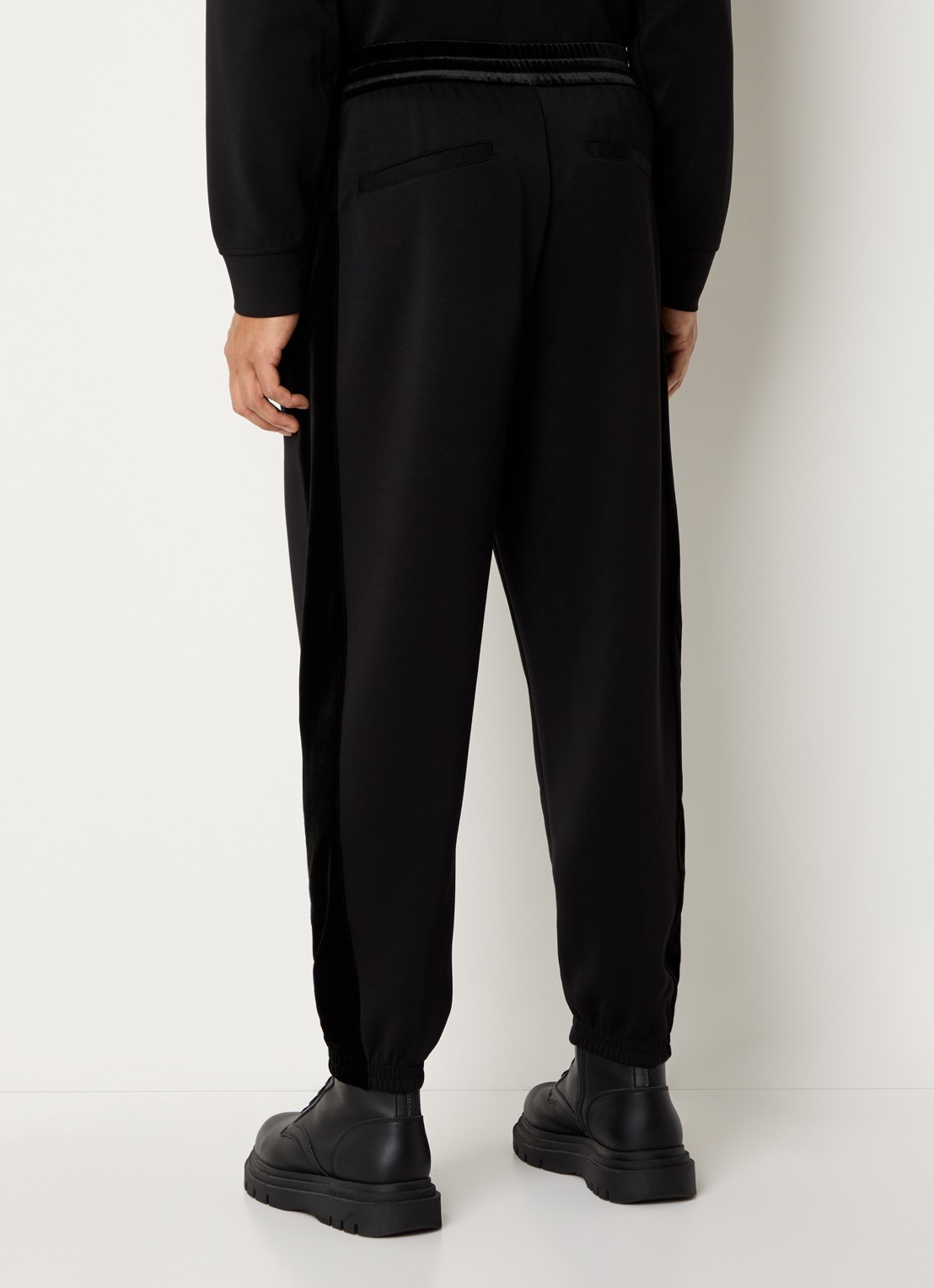 Armani Tapered fit joggingbroek met steekzakken - achterkant 5 zwart