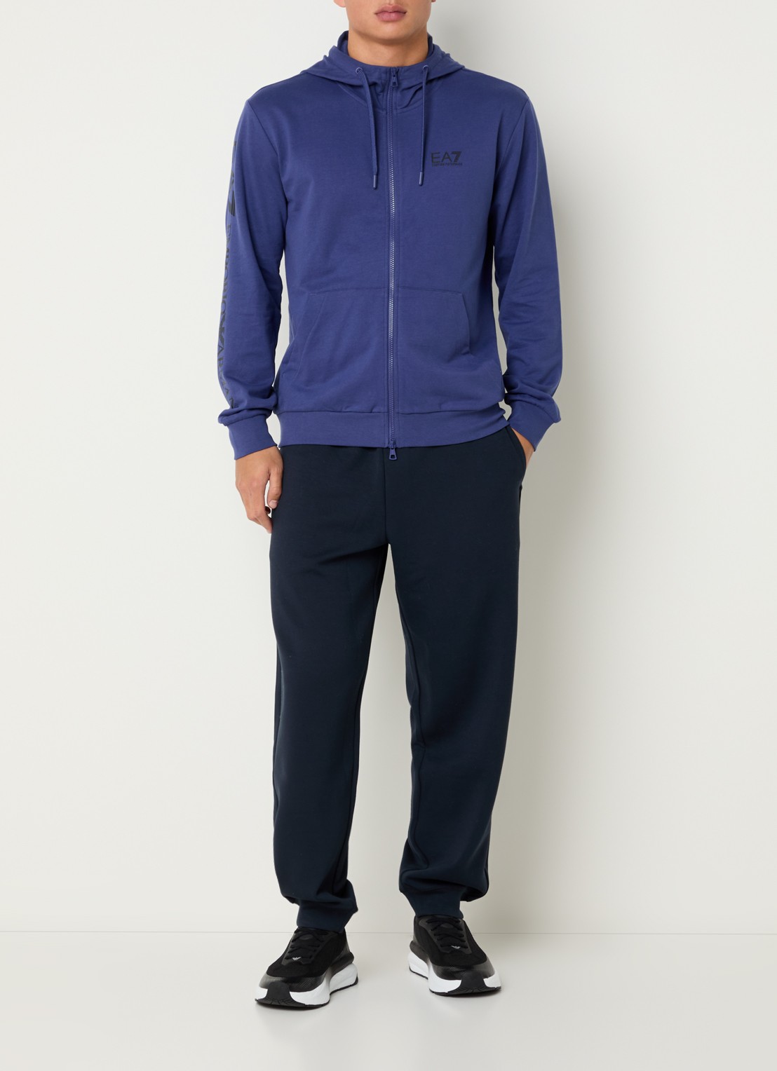 Armani Tapered fit joggingbroek met steekzakken - voorkant 3 donkerblauw
