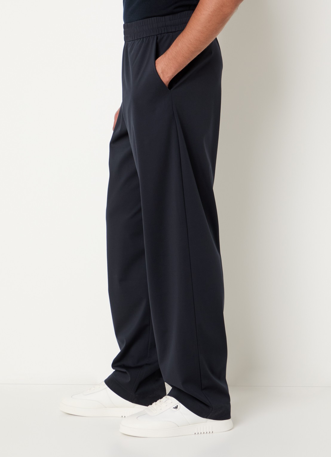 Armani Tapered fit joggingbroek met steekzakken - detail 5 donkerblauw