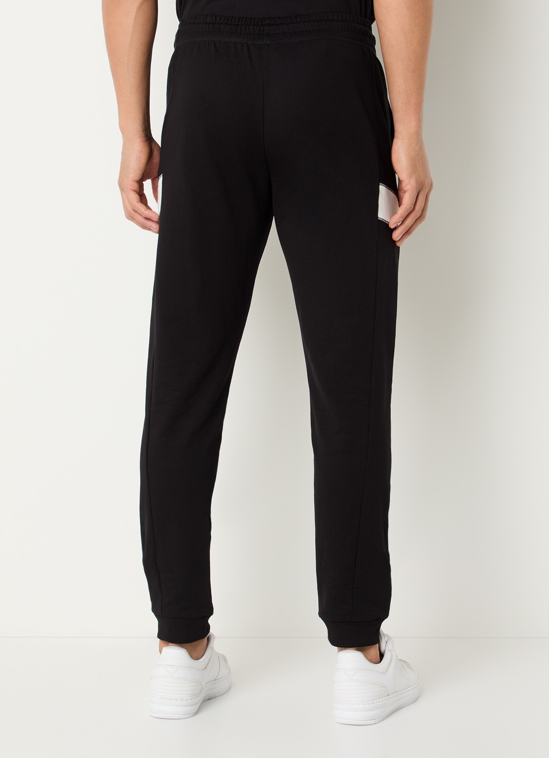Armani Tapered fit joggingsbroek met logo en steekzakken - achterkant 5 zwart