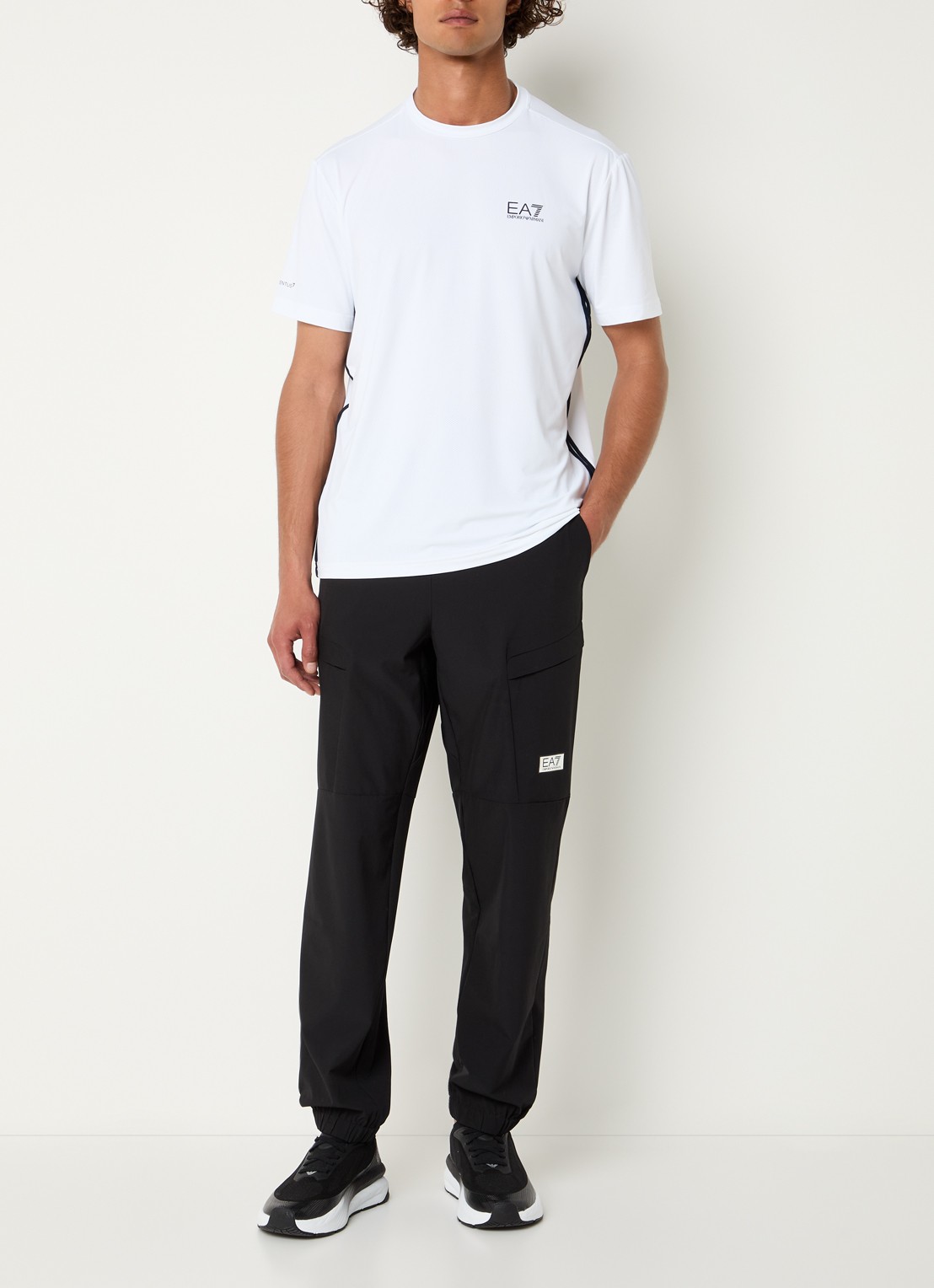 Armani Trainings T-shirt met logo - voorkant 4 wit