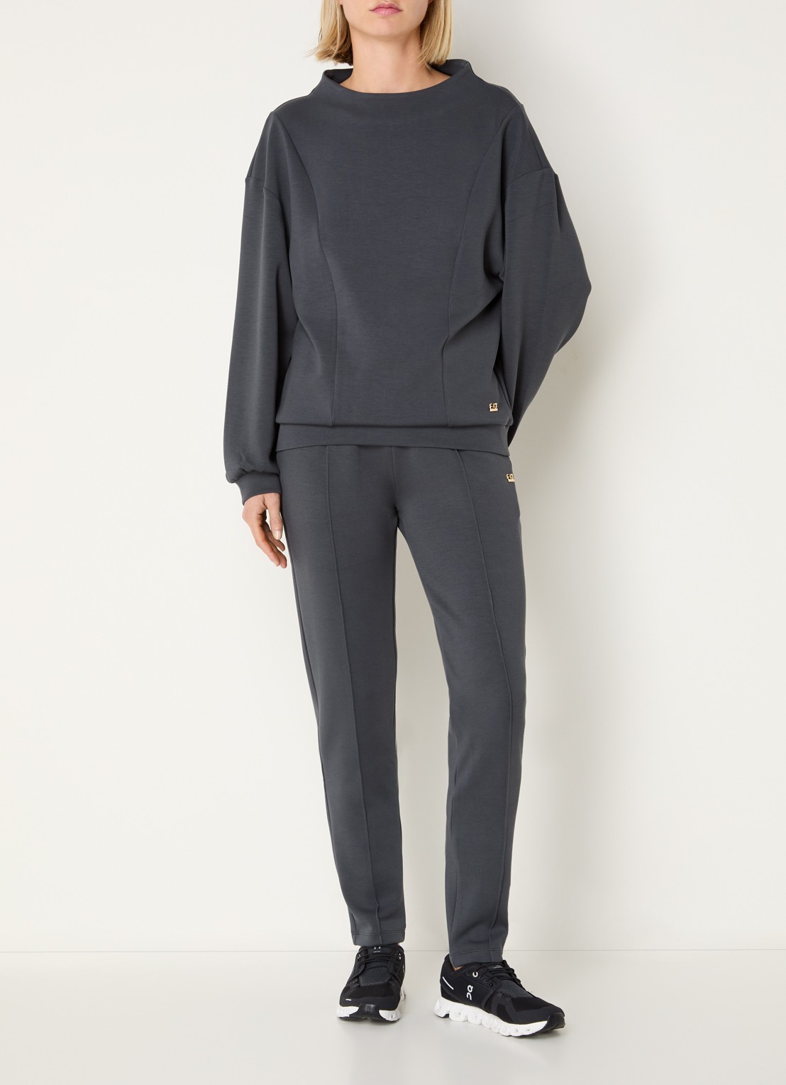 Armani Trainingspak met steekzakken - detail donkergrijs