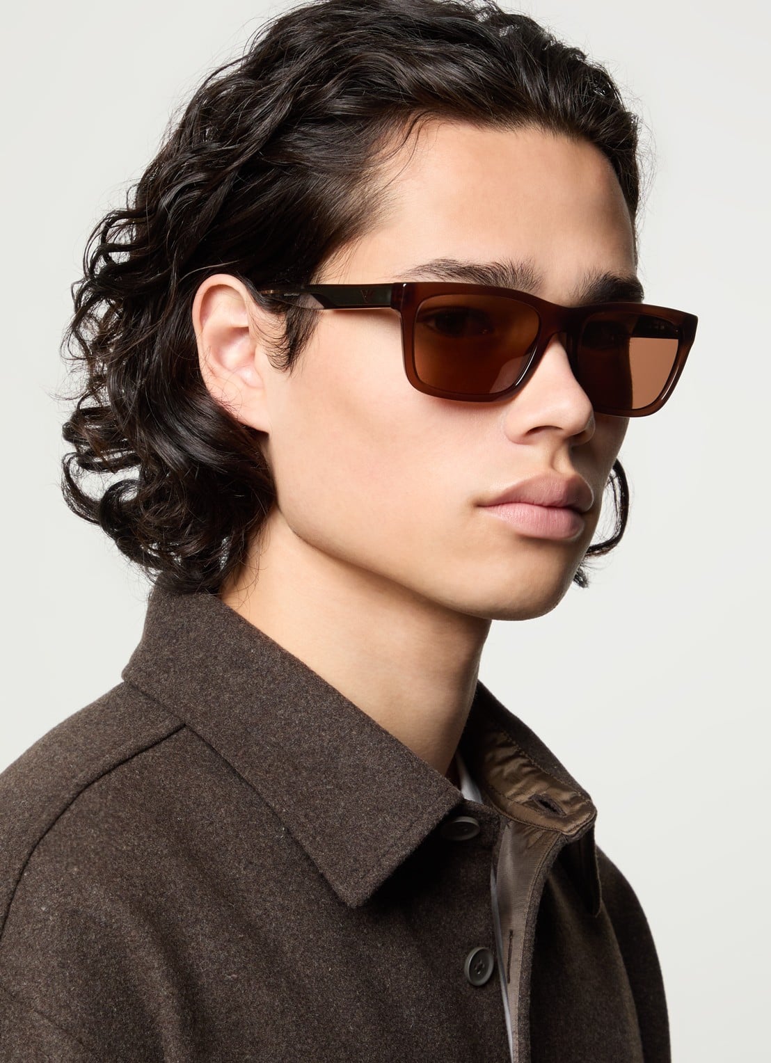 Armani Wayfarer zonnebril EA4224 - voorkant 5 bruin