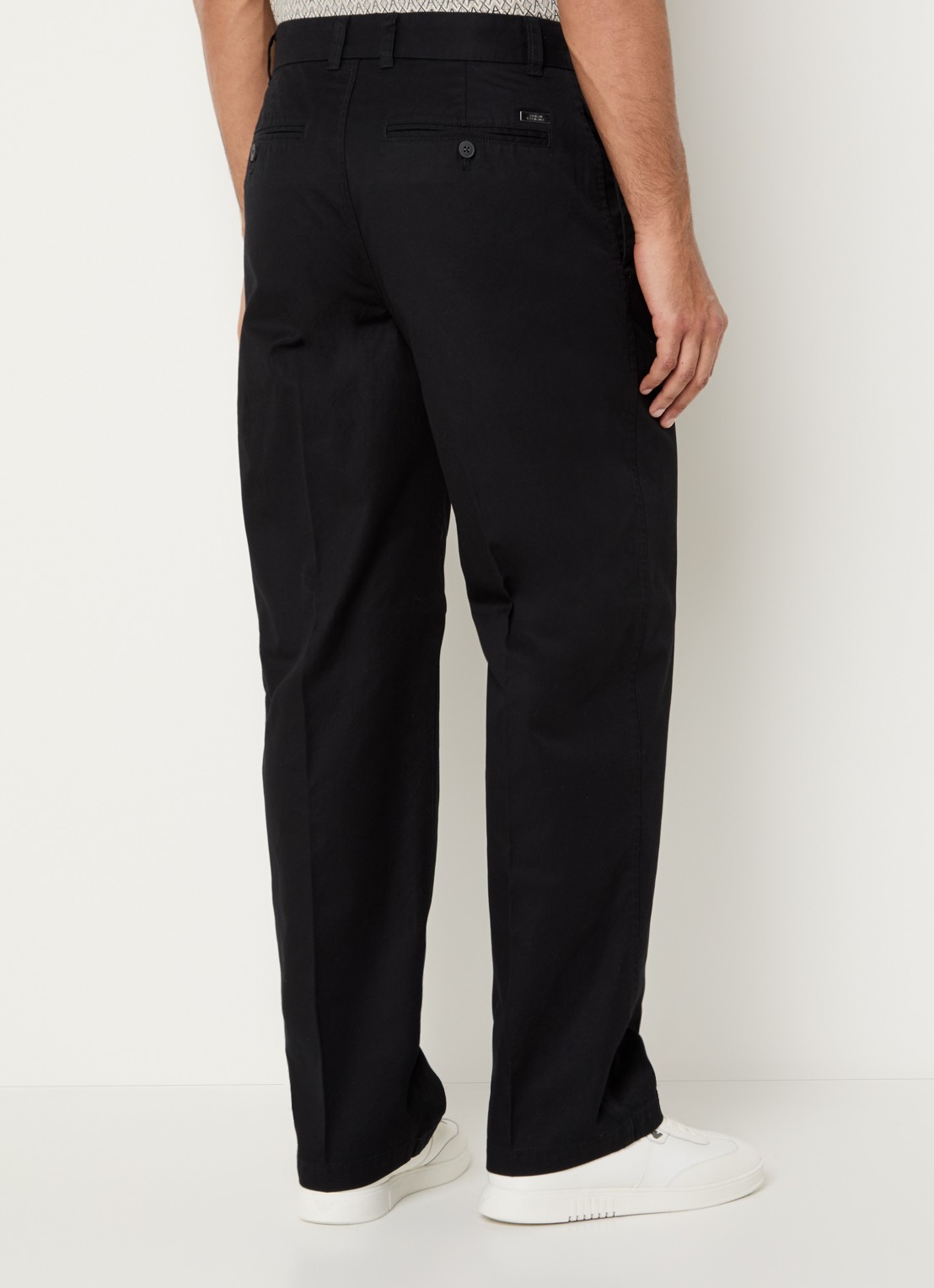 Armani Wide fit chino met steekzakken - achterkant zwart