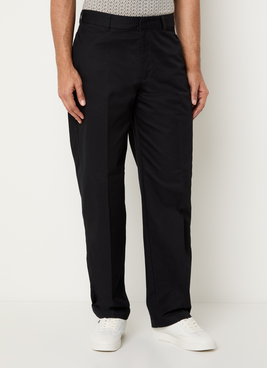 Armani Wide fit chino met steekzakken - detail 4 zwart