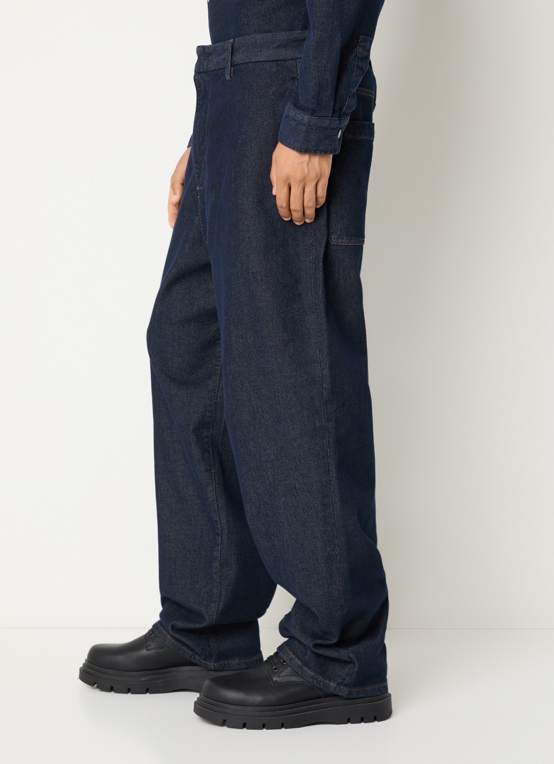 Armani Wide leg jeans met donkere wassing - detail 2 indigo