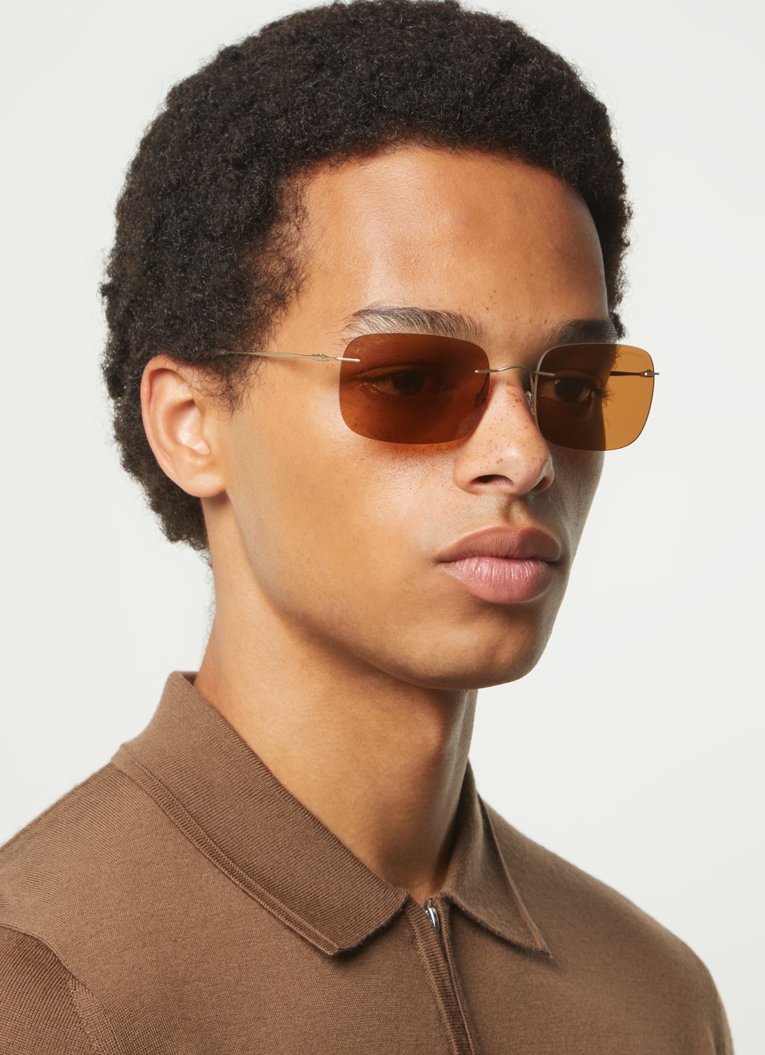 Armani Zonnebril AR1512M - voorkant 5 goud