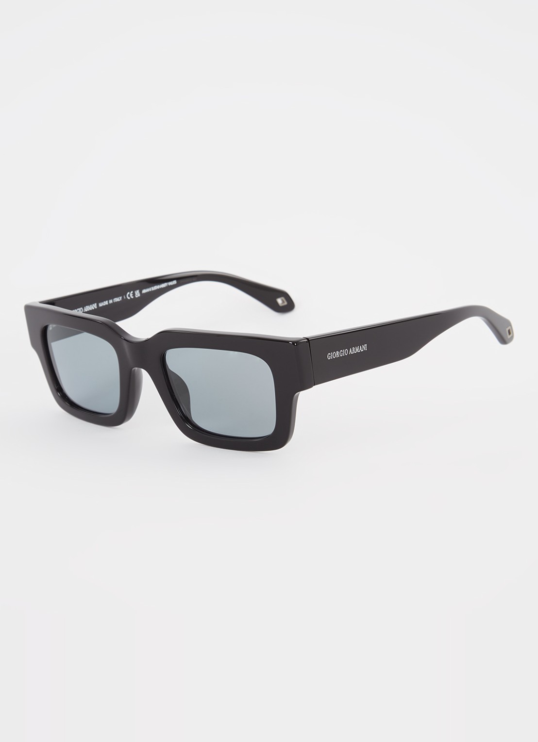 Armani Zonnebril AR8184U - voorkant 4 zwart