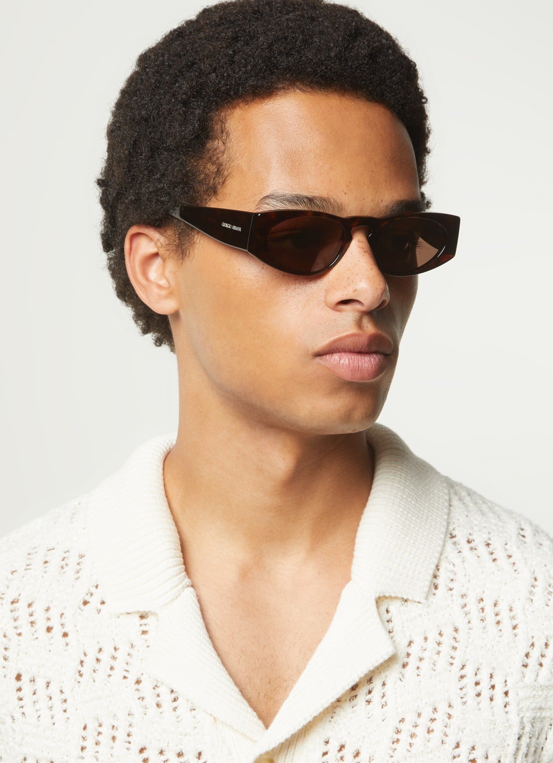 Armani Zonnebril AR8216 - voorkant 3 donkerbruin