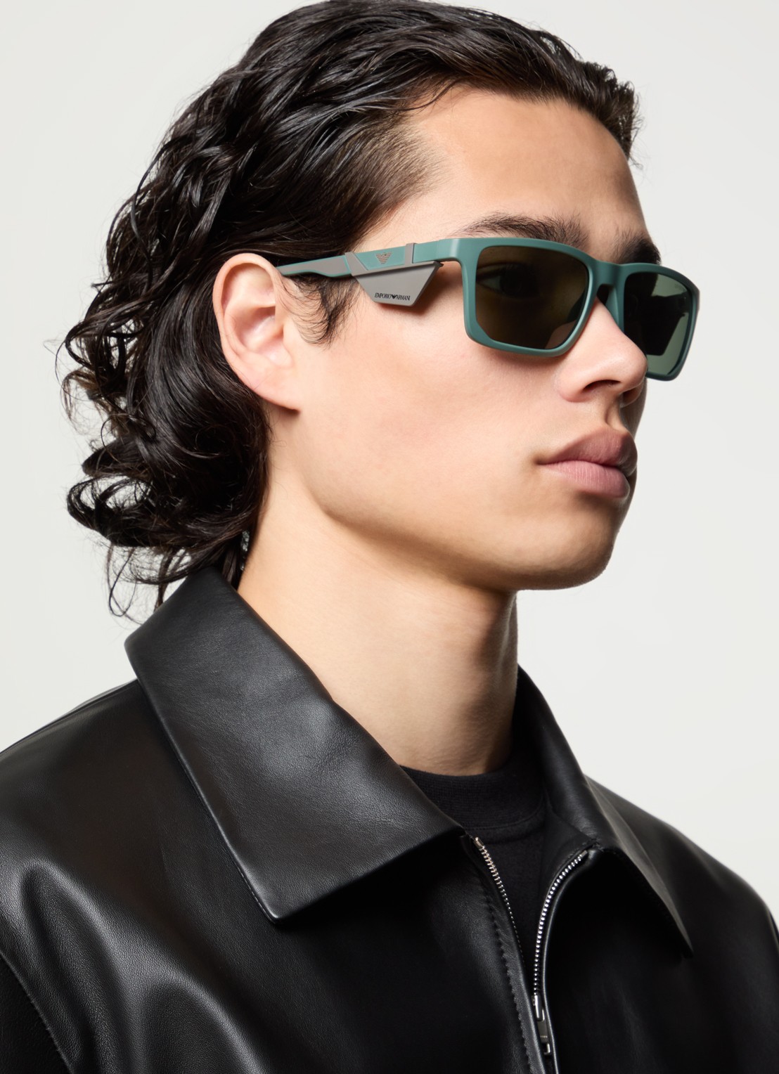 Armani Zonnebril EA4219 - voorkant 2 olijfgroen