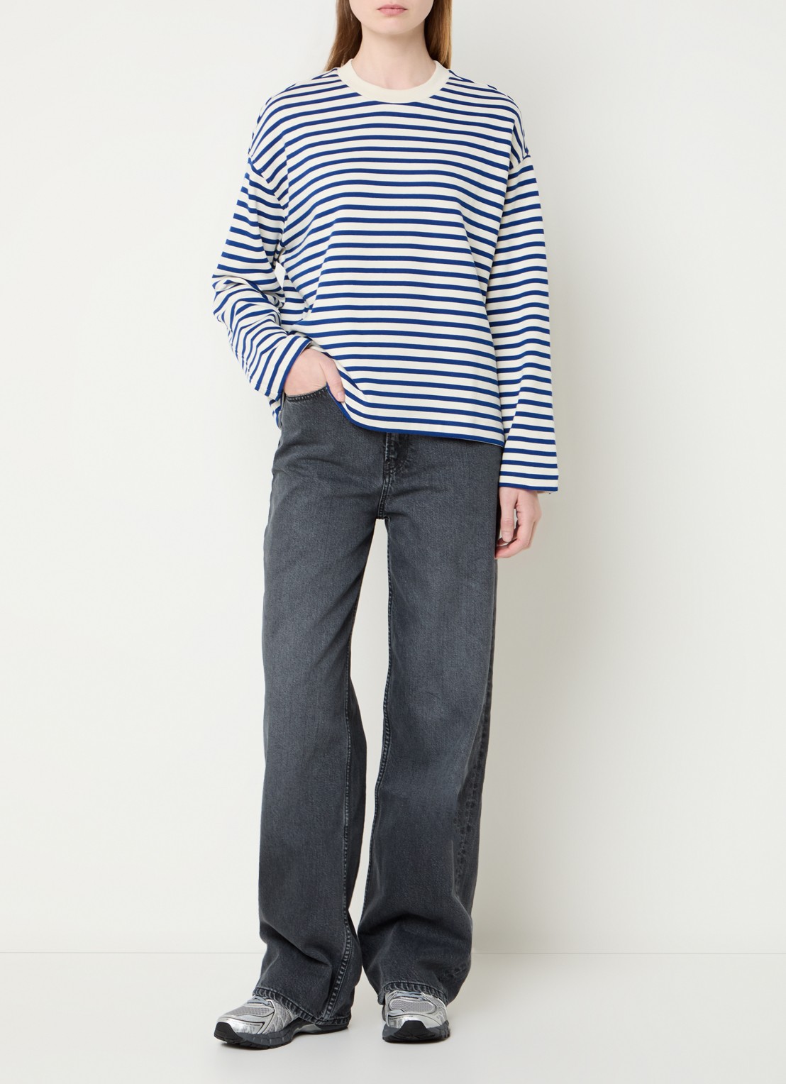 ARMEDANGELS Franka Maarlen oversized sweatshirt van  katoen met streepprint - voorkant 4 donkerblauw