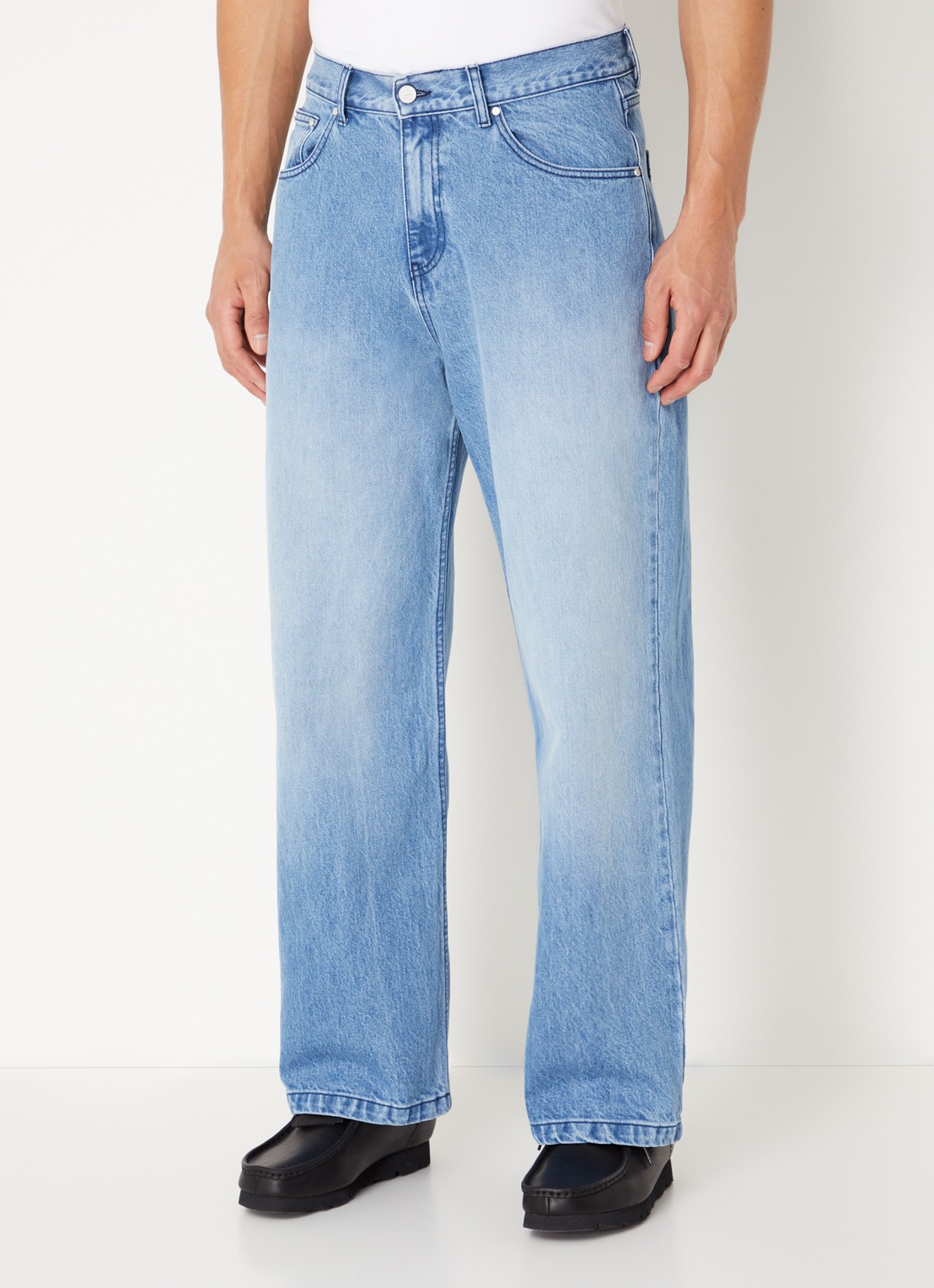 Arte Antwerp Circle Logo tapered fit jeans met gekleurde wassing - detail 2 blauw
