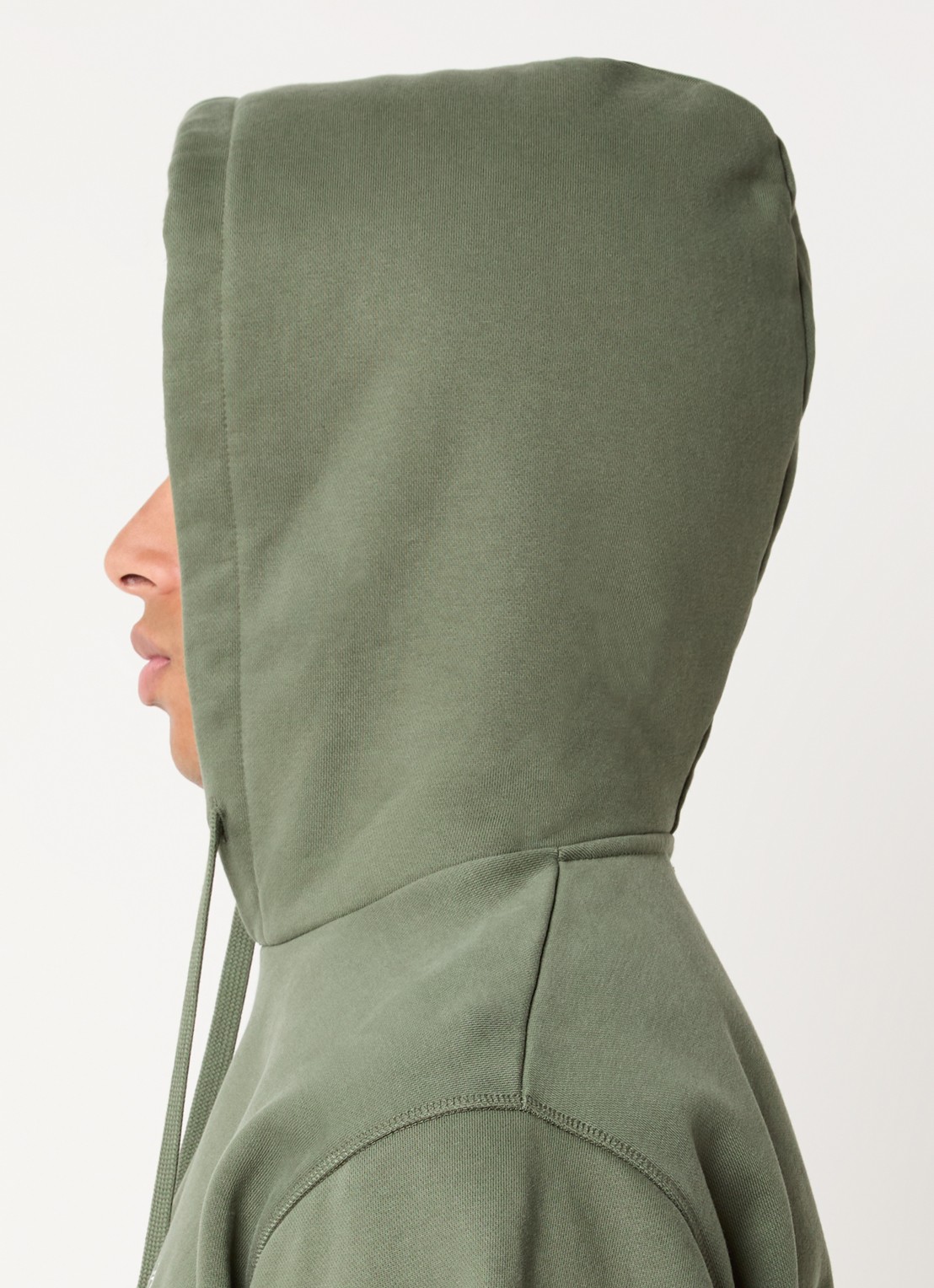 Arte Antwerp Heart hoodie met logo - detail 2 legergroen
