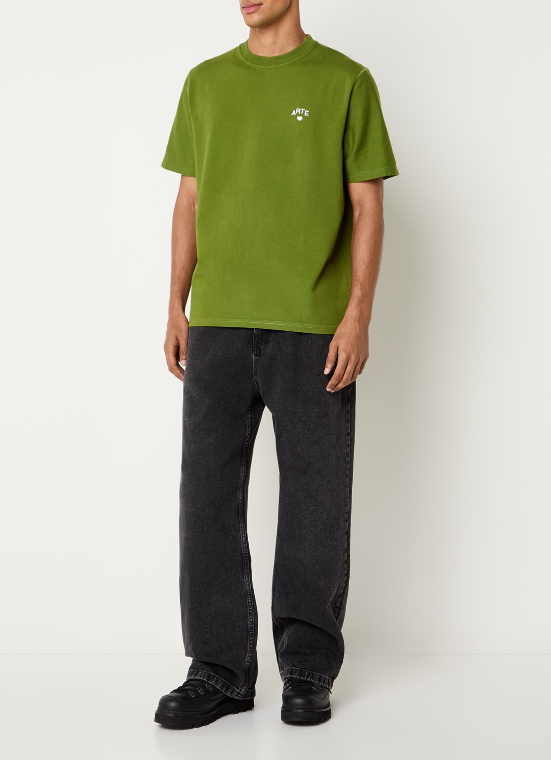 Arte Antwerp Heart T-shirt met logoborduring - voorkant 3 groen