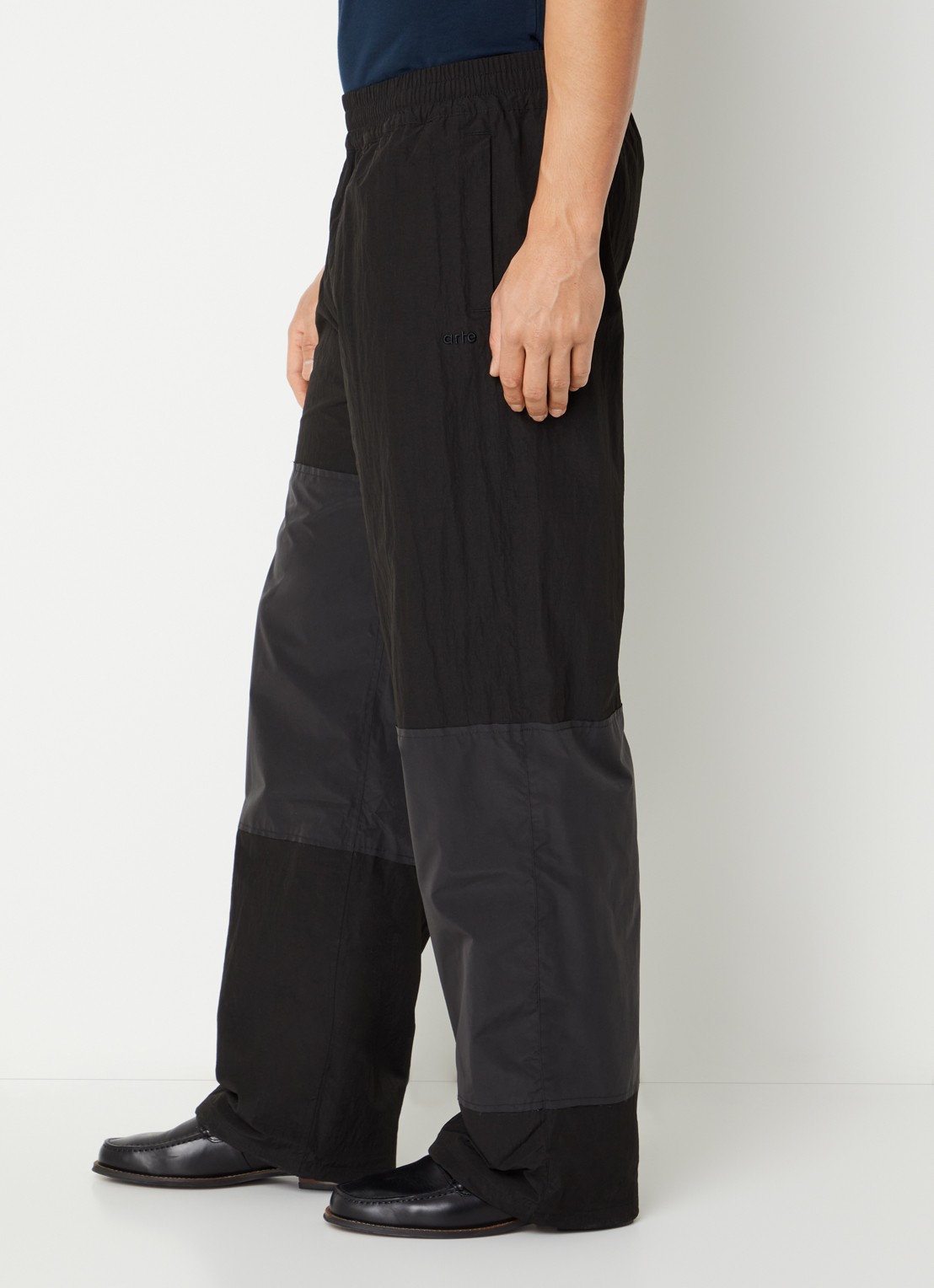 Arte Antwerp Loose fit broek met steekzakken - detail 5 zwart