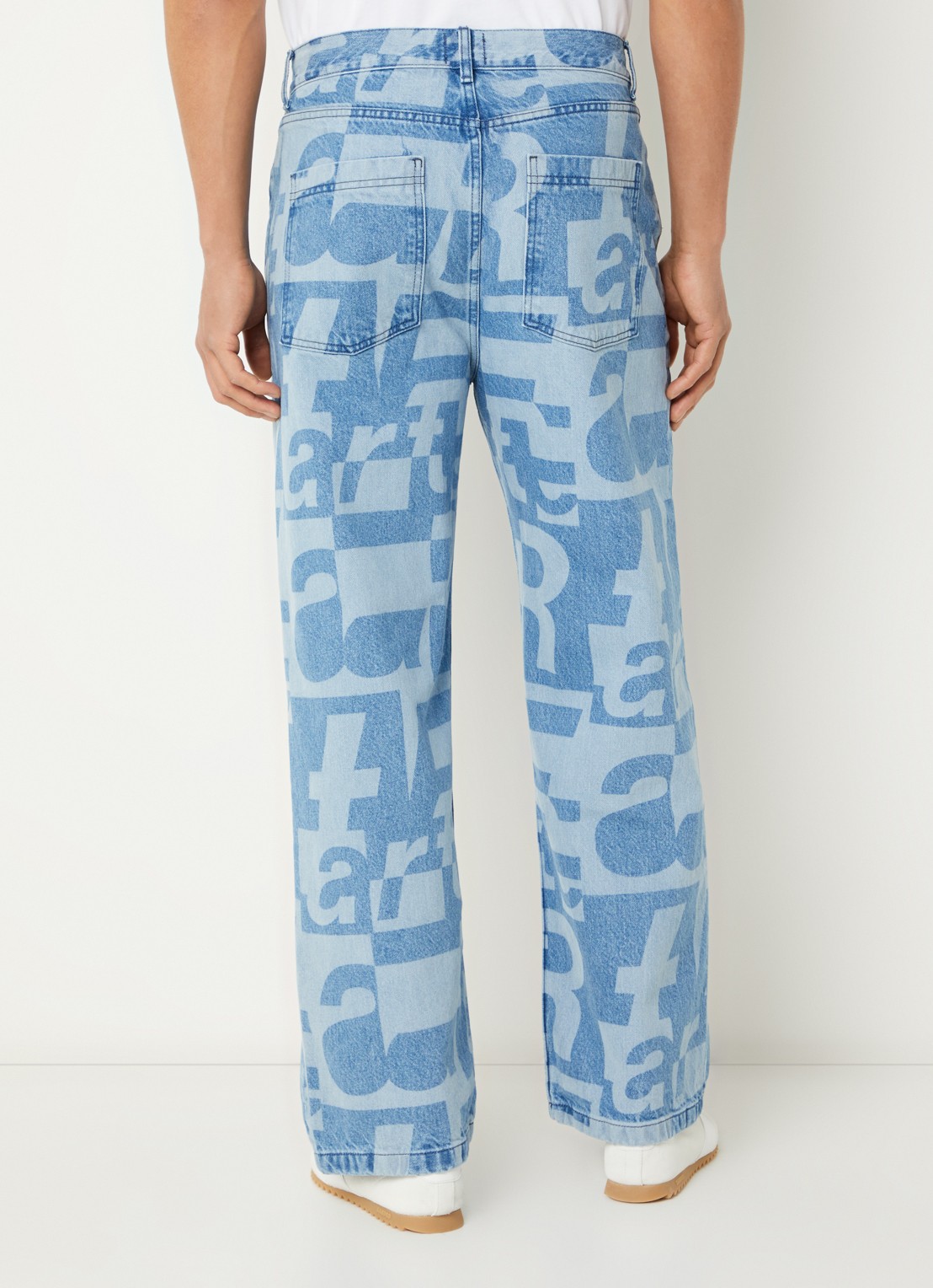 Arte Antwerp Straight fit jeans met gekleurde wassing en logoprint - achterkant 5 indigo