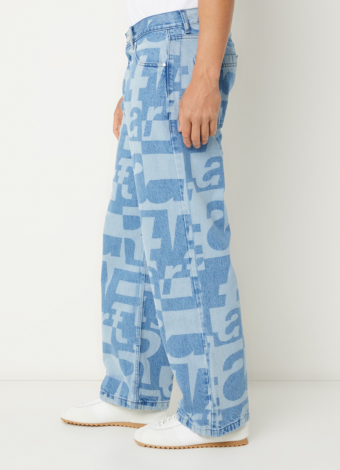 Arte Antwerp Straight fit jeans met gekleurde wassing en logoprint - detail 2 indigo