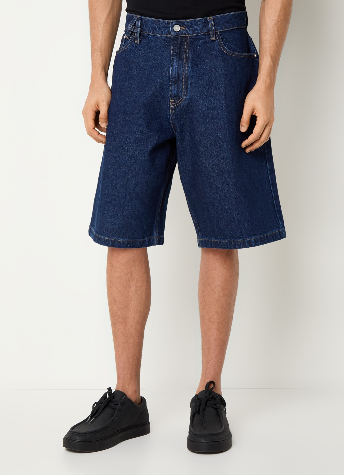 Arte Antwerp Straight fit korte broek van denim met donkere wassing - detail 4 indigo