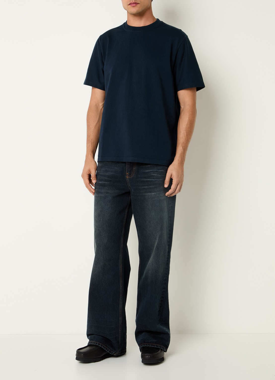 Arte Antwerp T-shirt met backprint - voorkant 4 donkerblauw