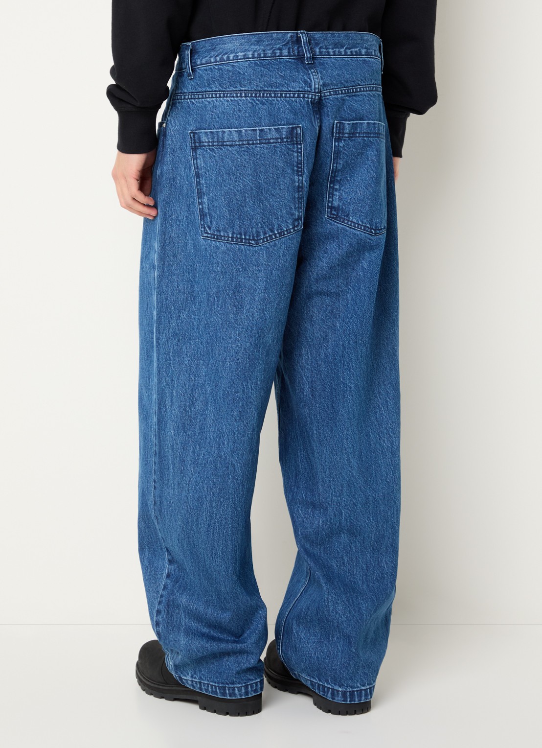 Arte Antwerp Wide leg jeans met donkere wassing - achterkant indigo