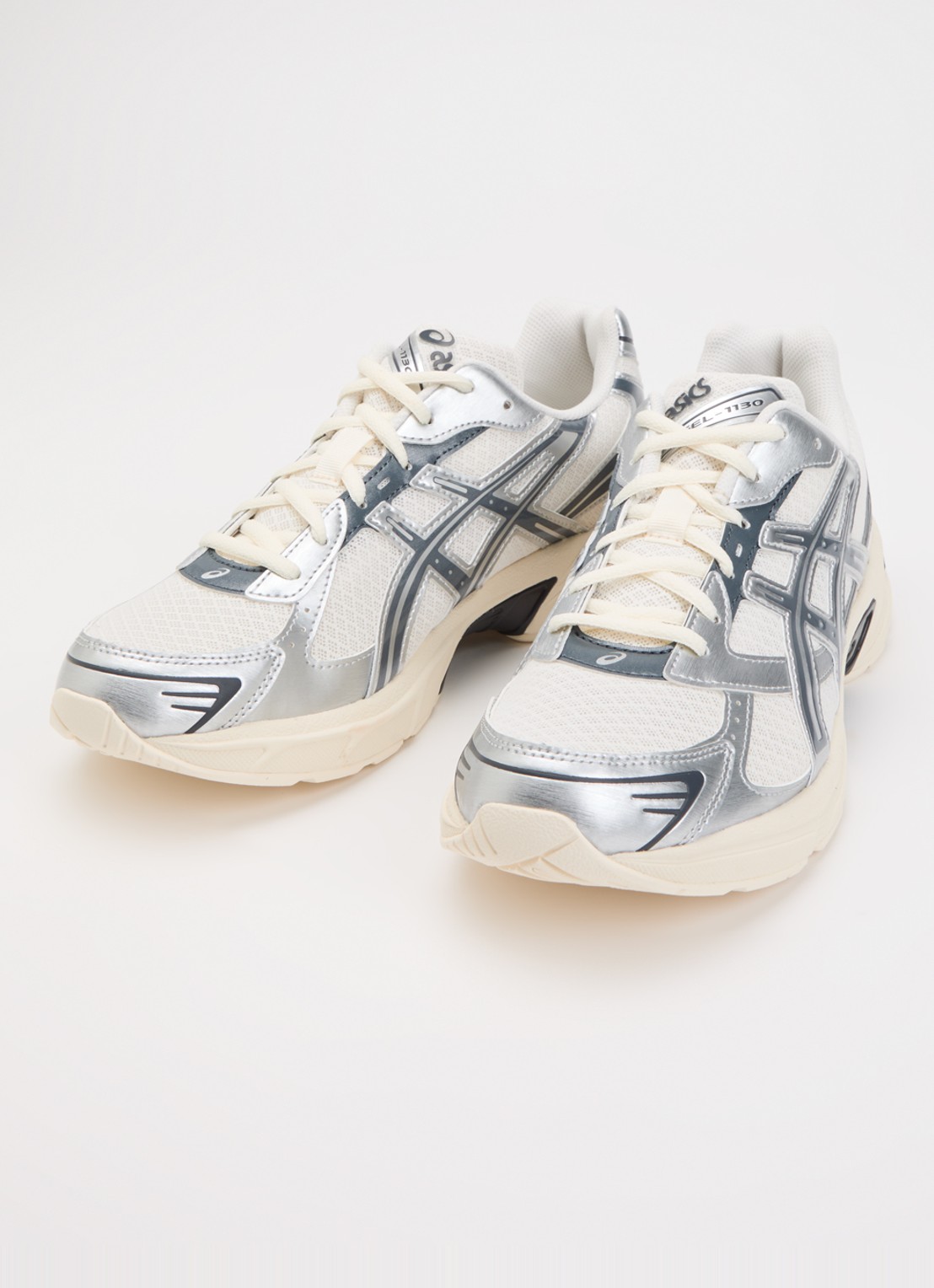 ASICS Gel-1130 sneaker met mesh details - detail 3 gebroken wit