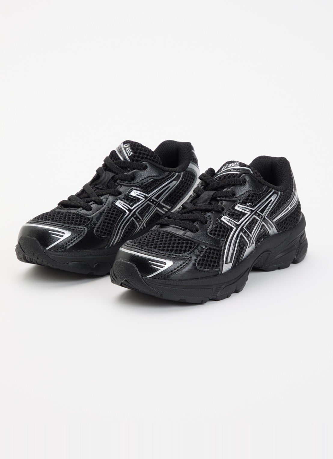 ASICS Gel-1130 sneaker met mesh details - voorkant 3 zwart