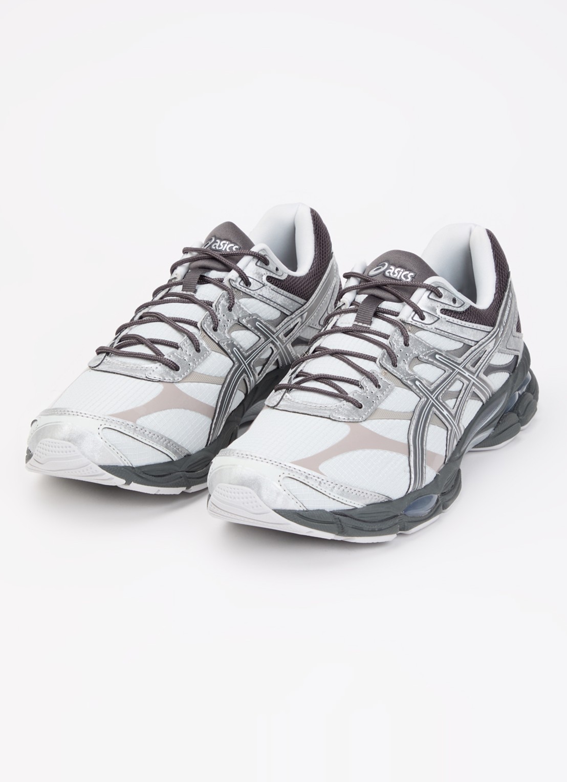 ASICS Gel-Cumulus 16 sneaker met mesh details - detail lichtgrijs