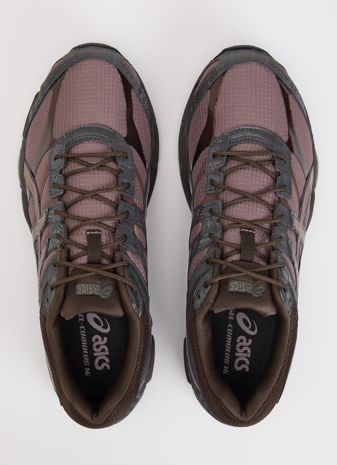 ASICS Gel-Cumulus 16 sneaker met mesh details - detail 4 donkerbruin