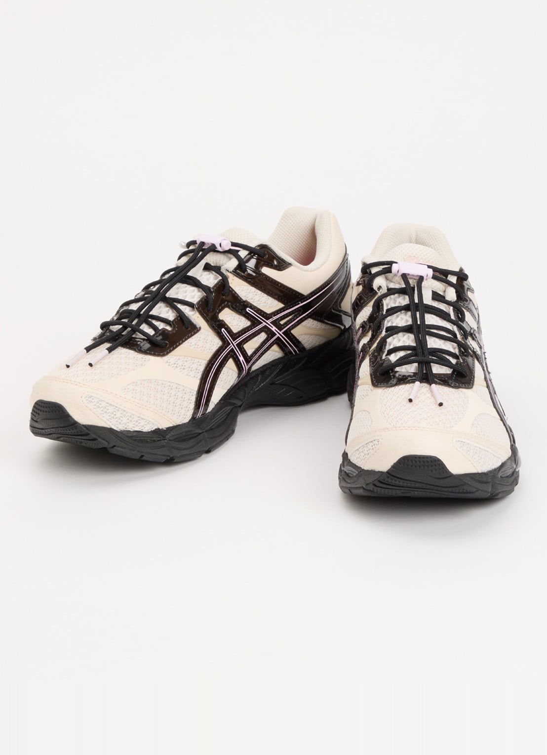 ASICS Gel-Cumulus 16 sneaker met mesh details - detail 3 creme