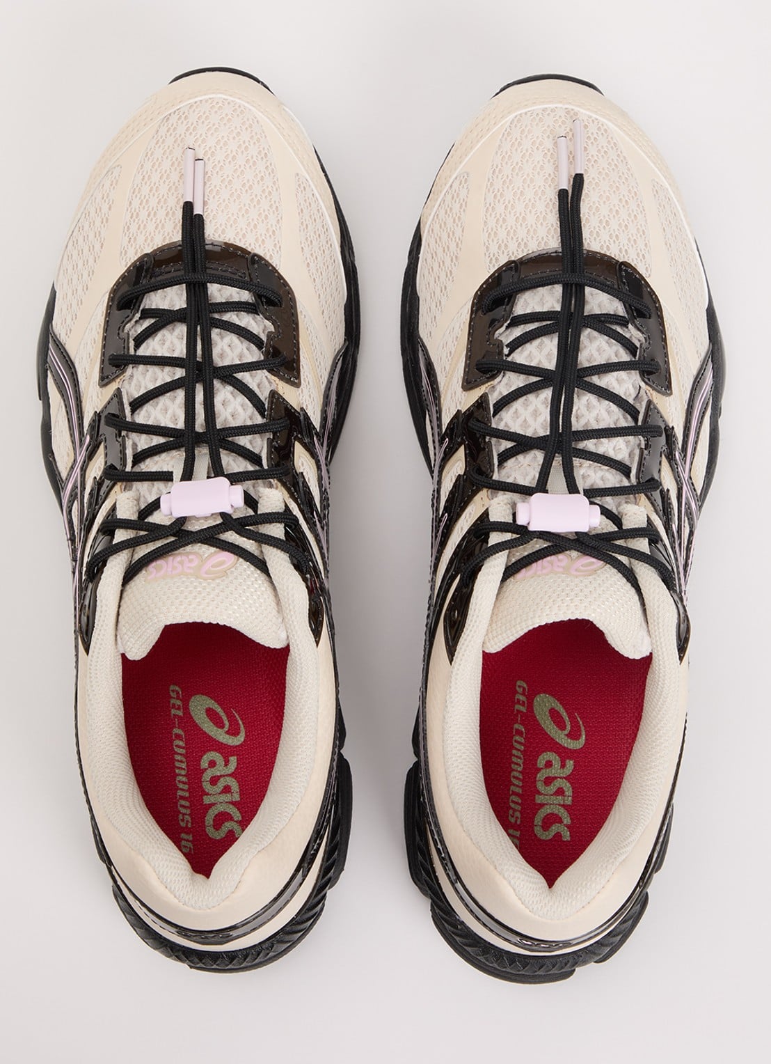 ASICS Gel-Cumulus 16 sneaker met mesh details - detail 4 creme
