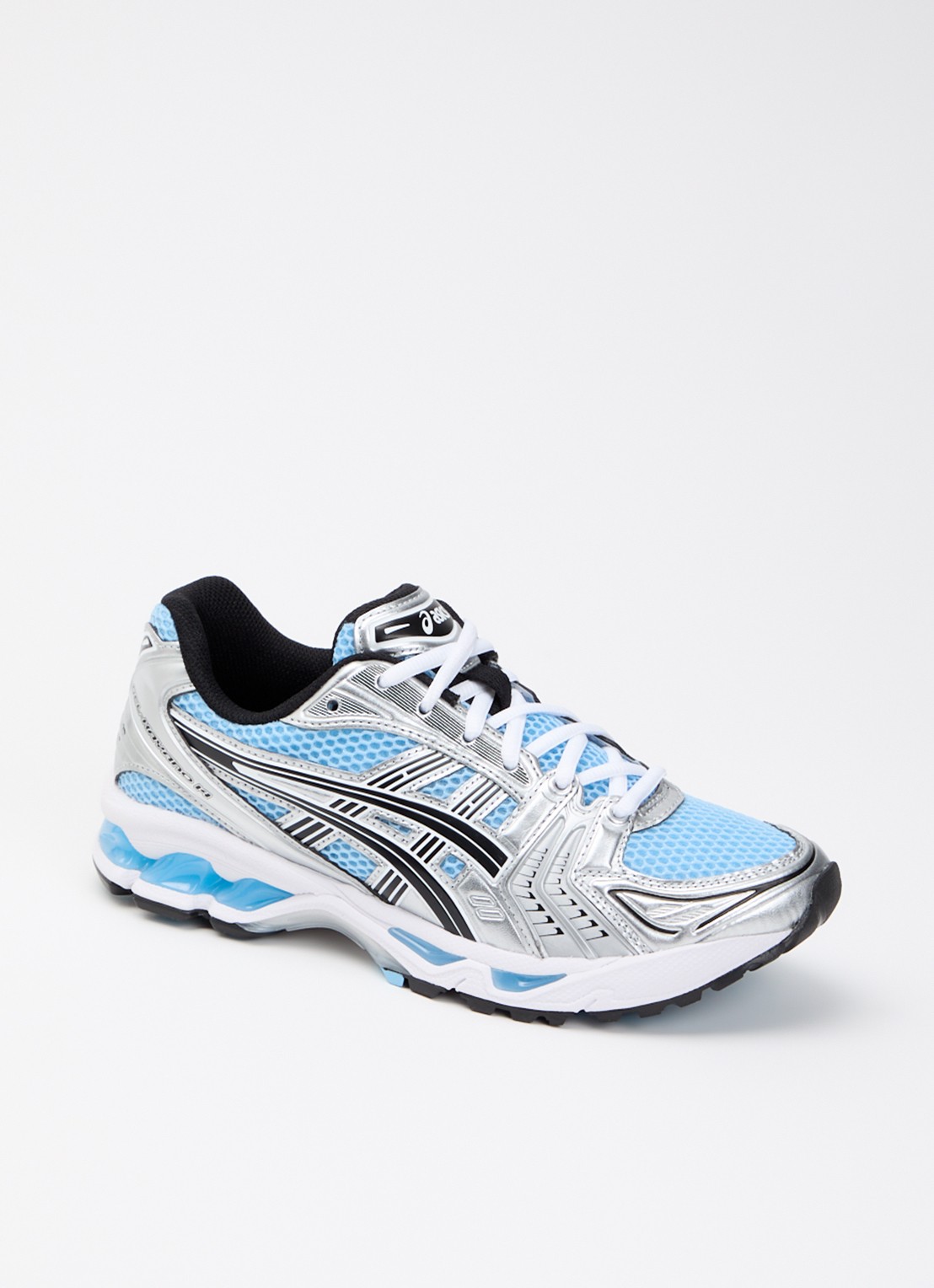 ASICS Gel-Kayano 14 sneaker met mesh details - voorkant lichtblauw