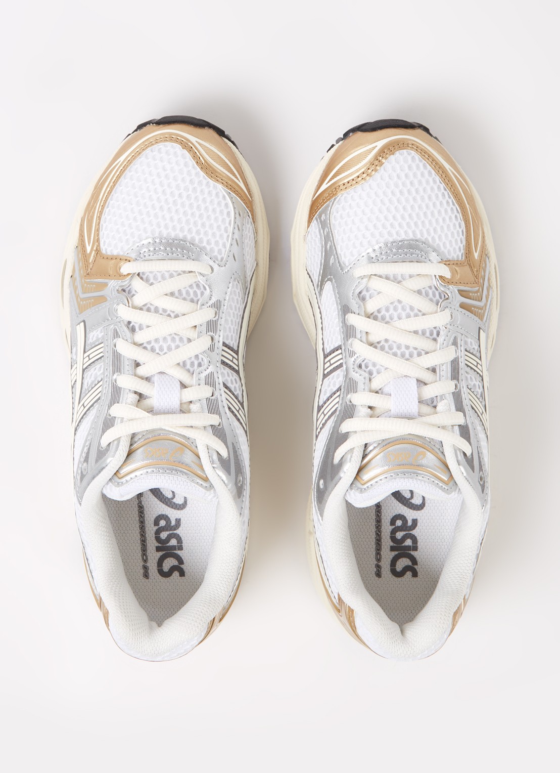 ASICS Gel-Kayano 14 sneaker met mesh en metallic details - detail 4 goud