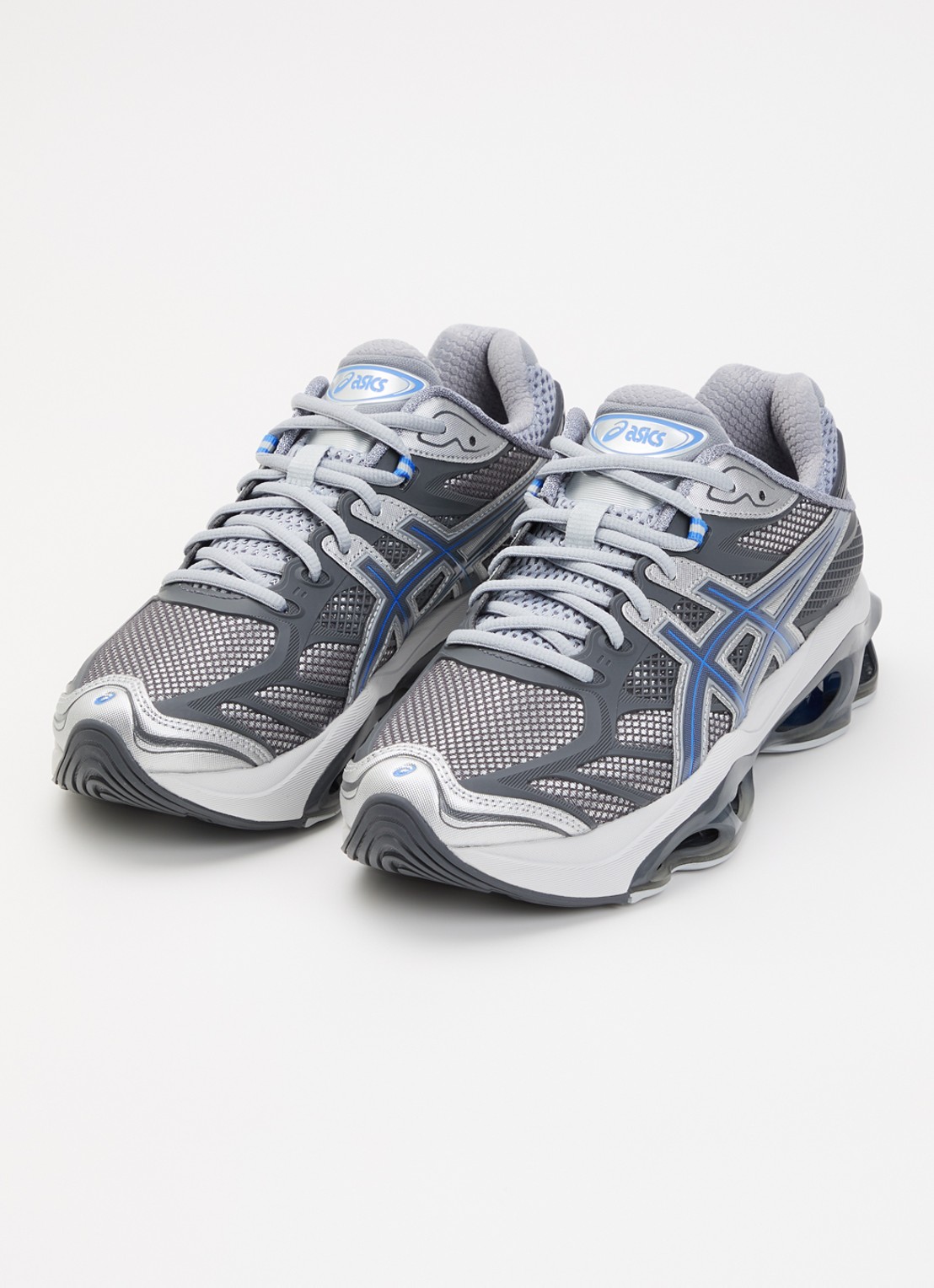 ASICS Gel-Kinetic 2.0 sneaker met mesh details en metallic finish - detail zilver