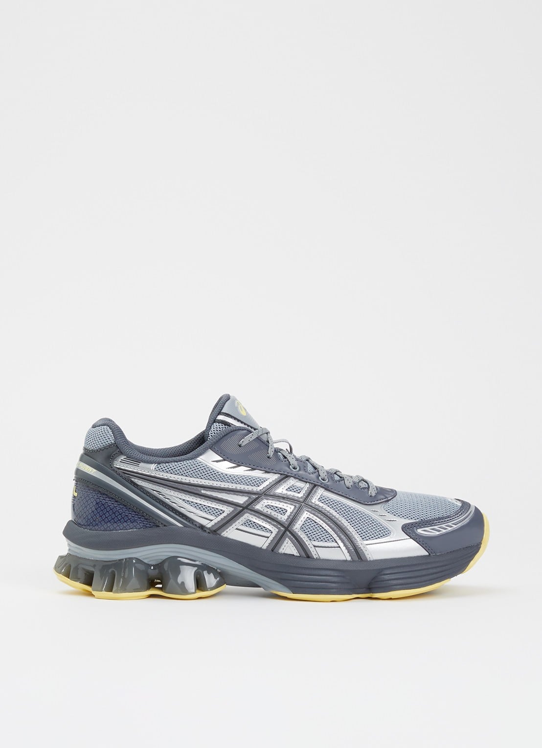 ASICS Gel-Kinetic Fluent sneaker van mesh met logo - voorkant 5 grijs