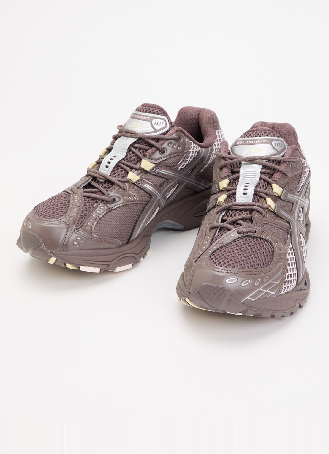 ASICS Gel-Nimbus 10.1 sneaker van mesh met metallic details - detail bruin