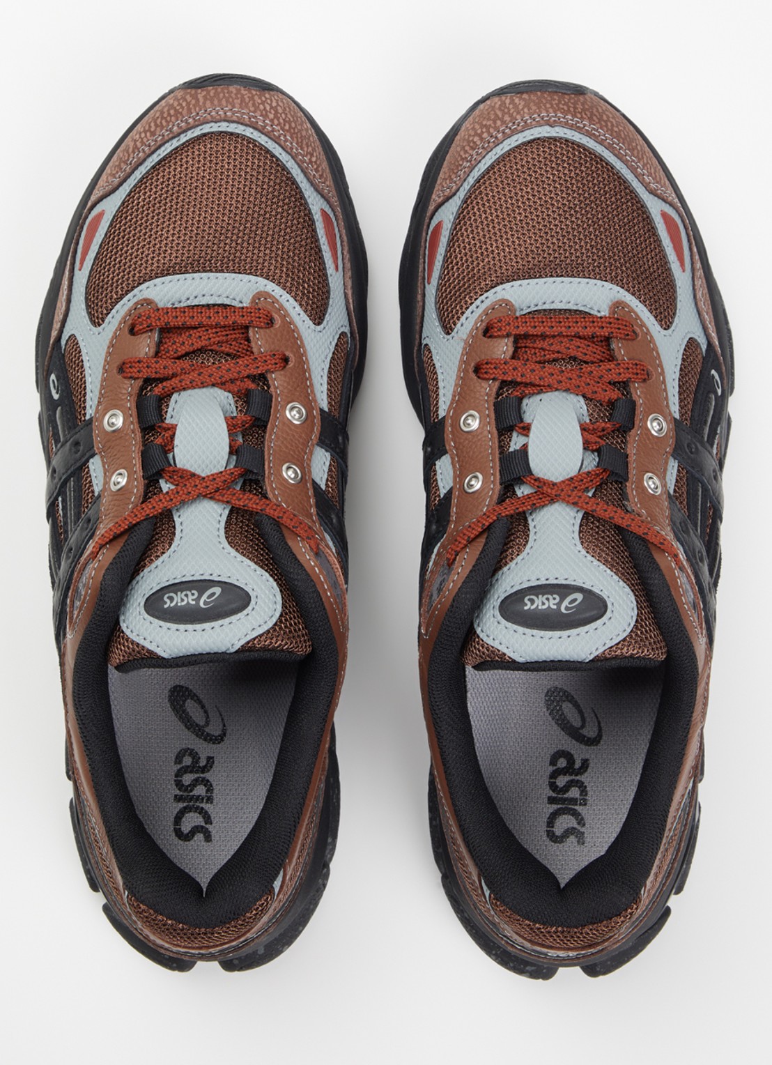ASICS Gel-Nyc 2.0 sneaker met leren details - detail 4 donkerbruin